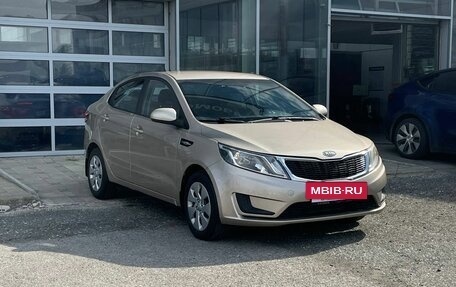 KIA Rio III рестайлинг, 2012 год, 800 000 рублей, 3 фотография