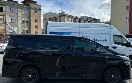 Toyota Vellfire II, 2019 год, 3 560 000 рублей, 4 фотография