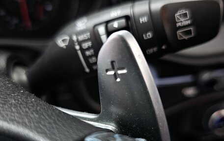 Hyundai Veloster II, 2021 год, 2 220 000 рублей, 14 фотография
