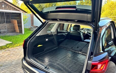 Volkswagen Touareg III, 2019 год, 5 000 000 рублей, 14 фотография