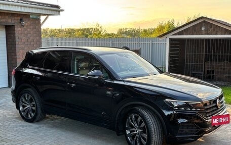 Volkswagen Touareg III, 2019 год, 5 000 000 рублей, 5 фотография