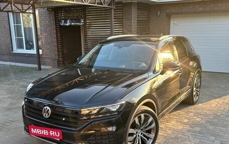 Volkswagen Touareg III, 2019 год, 5 000 000 рублей, 6 фотография