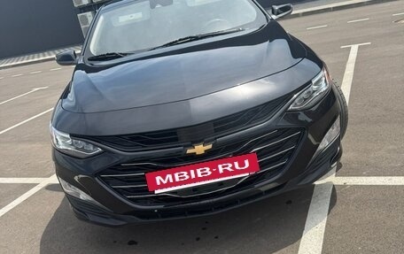 Chevrolet Malibu IX, 2020 год, 1 850 000 рублей, 4 фотография
