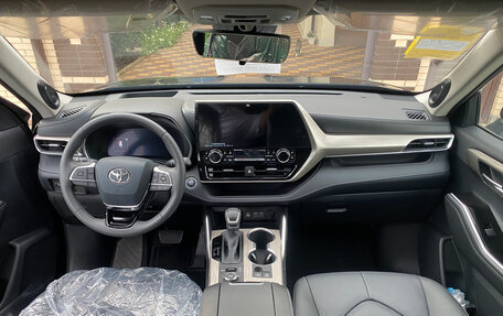 Toyota Highlander, 2025 год, 5 050 000 рублей, 16 фотография