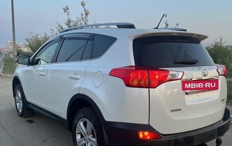 Toyota RAV4, 2013 год, 2 330 000 рублей, 6 фотография
