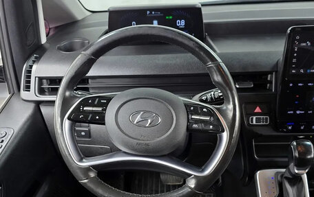 Hyundai Staria, 2021 год, 2 435 000 рублей, 20 фотография
