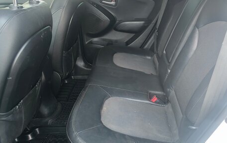 Hyundai ix35 I рестайлинг, 2013 год, 1 400 000 рублей, 7 фотография