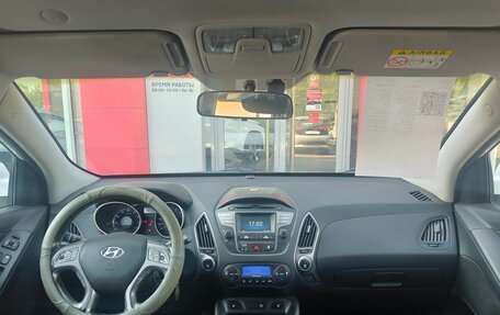 Hyundai ix35 I рестайлинг, 2013 год, 1 400 000 рублей, 8 фотография