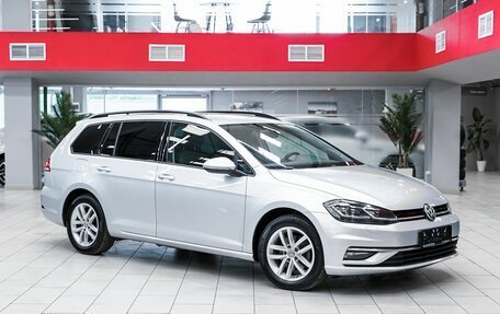 Volkswagen Golf VII, 2020 год, 1 819 000 рублей, 3 фотография