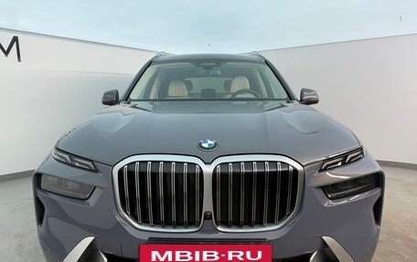 BMW X7, 2022 год, 12 650 000 рублей, 3 фотография