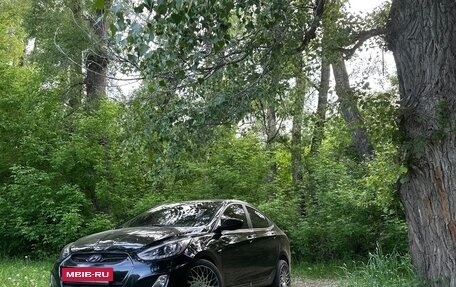 Hyundai Solaris II рестайлинг, 2013 год, 789 000 рублей, 5 фотография