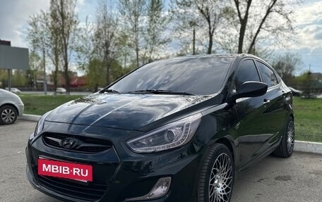 Hyundai Solaris II рестайлинг, 2013 год, 789 000 рублей, 4 фотография