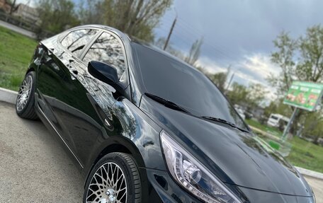 Hyundai Solaris II рестайлинг, 2013 год, 789 000 рублей, 3 фотография