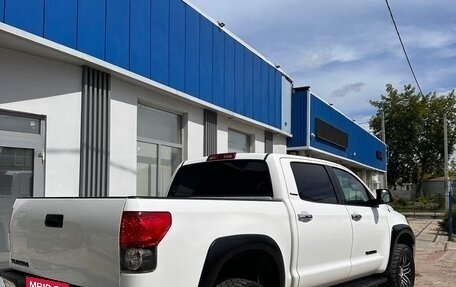 Toyota Tundra II, 2012 год, 3 950 000 рублей, 3 фотография