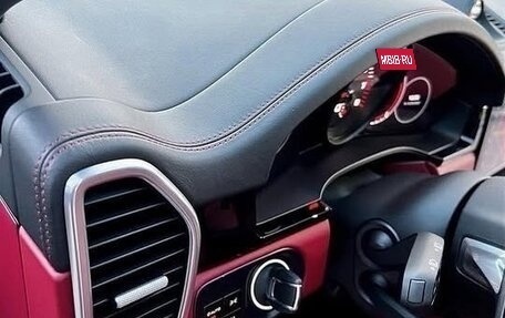 Porsche Cayenne III, 2021 год, 9 340 000 рублей, 10 фотография