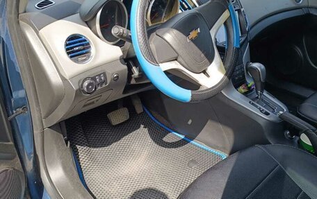 Chevrolet Cruze II, 2012 год, 710 000 рублей, 6 фотография
