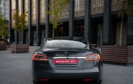 Tesla Model S I, 2018 год, 3 100 000 рублей, 6 фотография