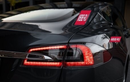Tesla Model S I, 2018 год, 3 100 000 рублей, 11 фотография
