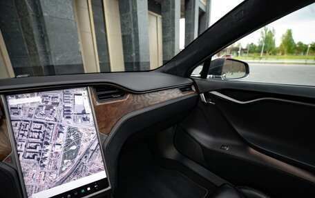 Tesla Model S I, 2018 год, 3 100 000 рублей, 22 фотография