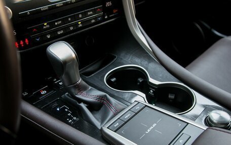Lexus RX IV рестайлинг, 2021 год, 4 790 000 рублей, 19 фотография