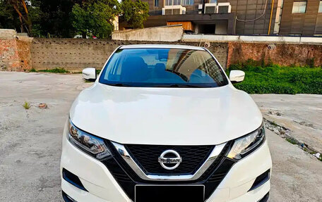 Nissan Qashqai, 2021 год, 1 500 000 рублей, 2 фотография