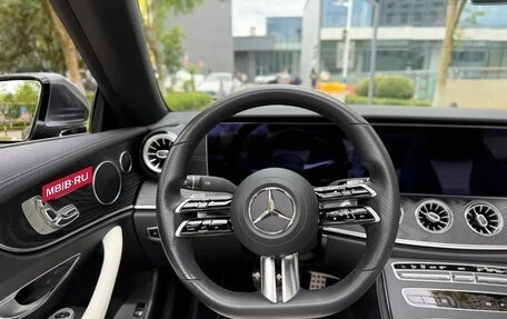 Mercedes-Benz E-Класс, 2022 год, 5 320 000 рублей, 13 фотография