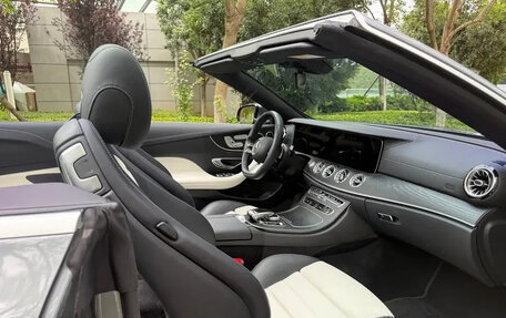 Mercedes-Benz E-Класс, 2022 год, 5 320 000 рублей, 24 фотография