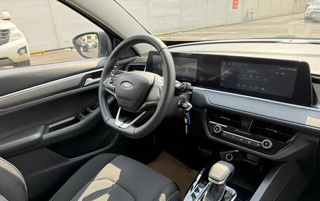 Ford Escort, 2022 год, 1 000 000 рублей, 18 фотография