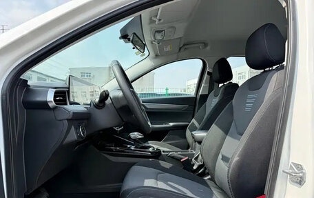 Ford Escort, 2022 год, 1 000 000 рублей, 15 фотография