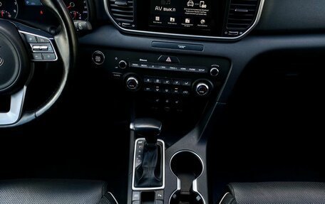 KIA Sportage IV рестайлинг, 2019 год, 2 299 000 рублей, 15 фотография