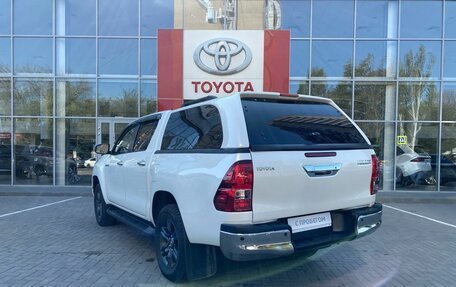 Toyota Hilux VIII, 2021 год, 5 200 000 рублей, 6 фотография
