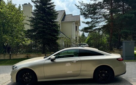 Mercedes-Benz E-Класс, 2018 год, 3 750 000 рублей, 2 фотография