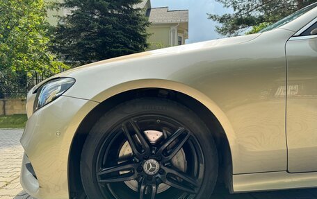 Mercedes-Benz E-Класс, 2018 год, 3 750 000 рублей, 9 фотография