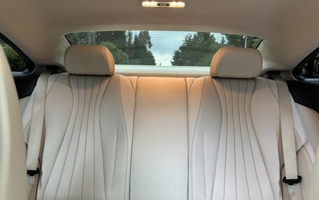 Mercedes-Benz E-Класс, 2018 год, 3 750 000 рублей, 25 фотография
