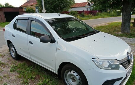 Renault Logan II, 2019 год, 560 000 рублей, 2 фотография