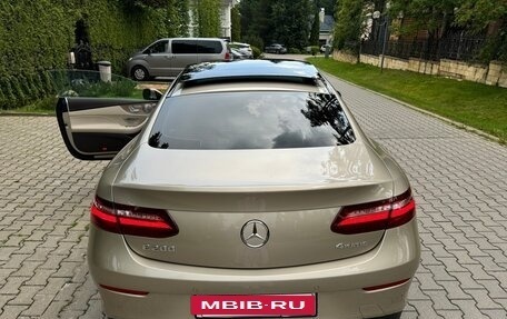 Mercedes-Benz E-Класс, 2018 год, 3 750 000 рублей, 33 фотография