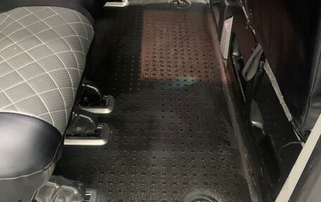 Volkswagen Transporter T5 рестайлинг, 2008 год, 1 390 000 рублей, 13 фотография