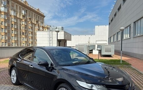 Toyota Camry, 2020 год, 3 400 000 рублей, 3 фотография