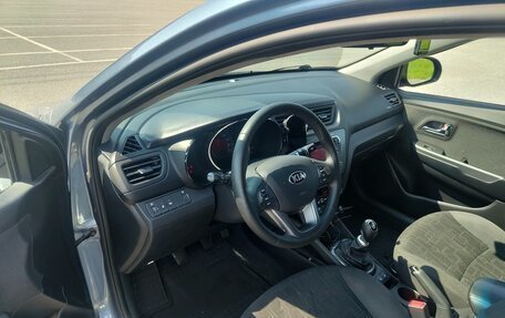 KIA Rio III рестайлинг, 2013 год, 29 фотография