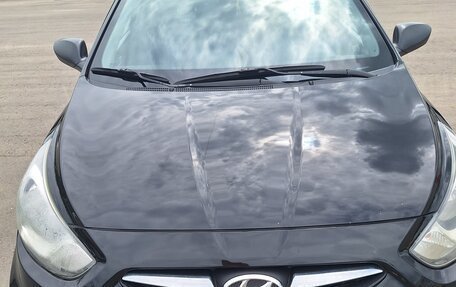 Hyundai Solaris II рестайлинг, 2013 год, 680 000 рублей, 3 фотография
