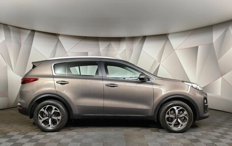 KIA Sportage IV рестайлинг, 2019 год, 2 359 000 рублей, 6 фотография