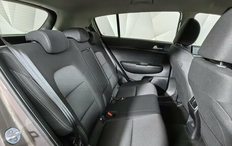 KIA Sportage IV рестайлинг, 2019 год, 2 359 000 рублей, 13 фотография