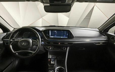 Hyundai Sonata VIII, 2020 год, 2 200 000 рублей, 13 фотография