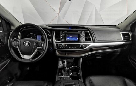 Toyota Highlander III, 2014 год, 2 505 000 рублей, 14 фотография