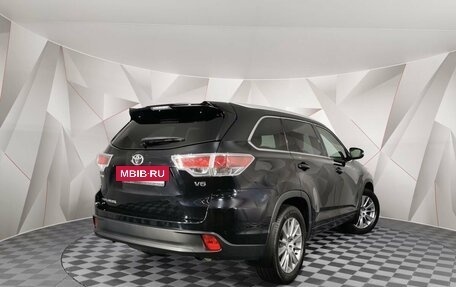 Toyota Highlander III, 2014 год, 2 505 000 рублей, 2 фотография