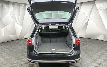 Volkswagen Passat B8 рестайлинг, 2018 год, 2 749 000 рублей, 12 фотография