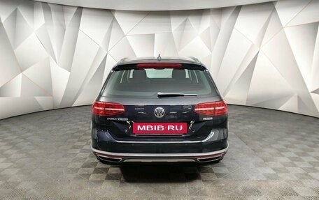Volkswagen Passat B8 рестайлинг, 2018 год, 2 749 000 рублей, 8 фотография