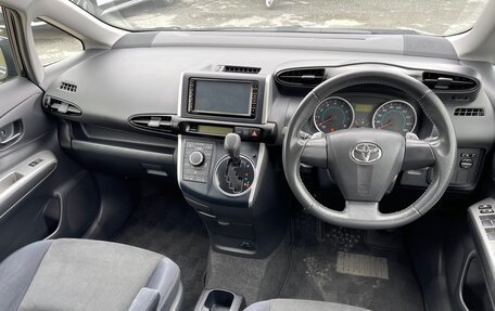 Toyota Wish II, 2009 год, 1 489 000 рублей, 14 фотография