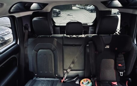 Land Rover Defender II, 2020 год, 5 550 000 рублей, 9 фотография