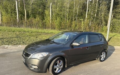 KIA cee'd I рестайлинг, 2010 год, 740 000 рублей, 10 фотография